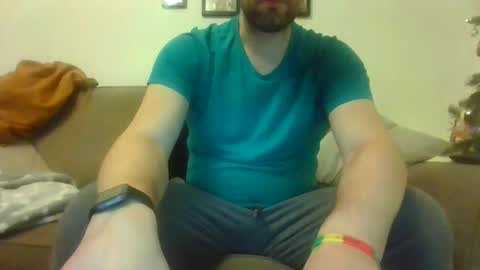 britguy6985 online show from December 4, 2024, 8:22 pm