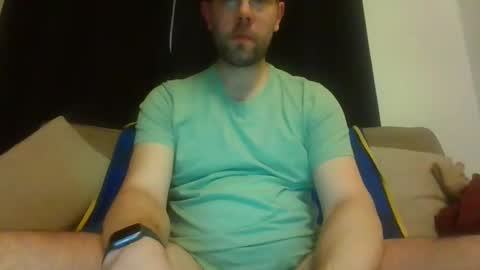 britguy6985 online show from November 29, 2024, 8:11 pm