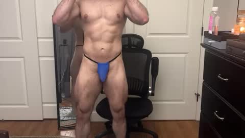 muscleboytoy92 online show from December 30, 2024, 3:47 pm