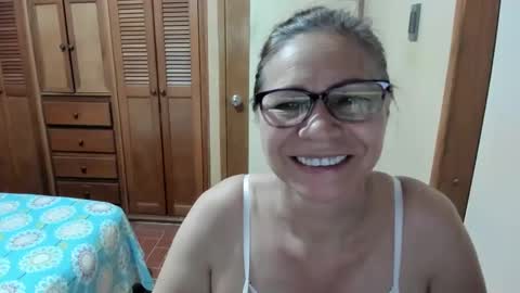 caarlaa_69 online show from December 19, 2024, 10:03 am