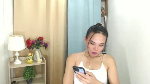 call_me_chesca online show from December 11, 2024, 12:15 am