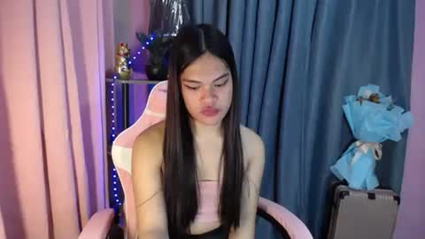 call_me_patricia online show from November 25, 2024, 9:54 pm