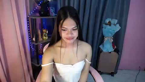 call_me_patricia online show from December 10, 2024, 6:51 pm