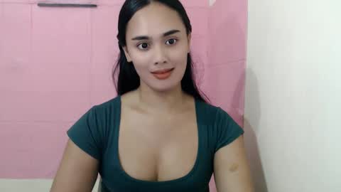 callme_christinexxx online show from December 6, 2024, 11:02 am