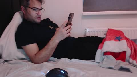 Calvinjohnlad online show from November 30, 2024, 2:48 pm