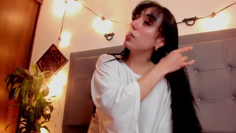 cami  online show from January 5, 2025, 8:39 pm