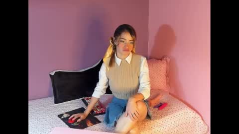 cami_latinsexx online show from December 4, 2024, 4:05 am