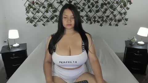 camihotboobs online show from December 28, 2024, 12:06 am