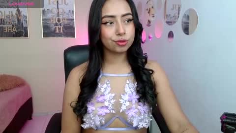 camila_ls_ online show from January 8, 2025, 4:02 am