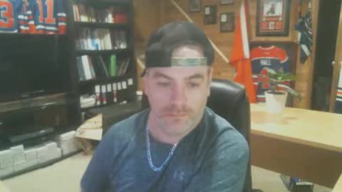 CanadianBacon6969 online show from January 1, 2025, 9:55 am