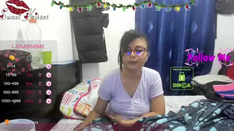 candy_val online show from January 4, 2025, 5:39 am