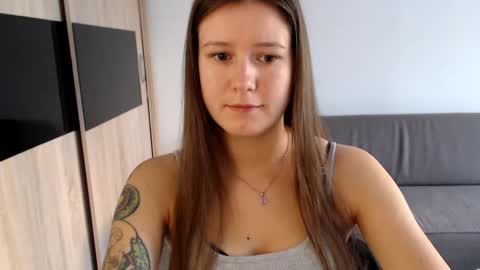 CarmenFunny online show from November 17, 2024, 7:39 am