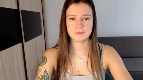 CarmenFunny online show from November 19, 2024, 7:44 am