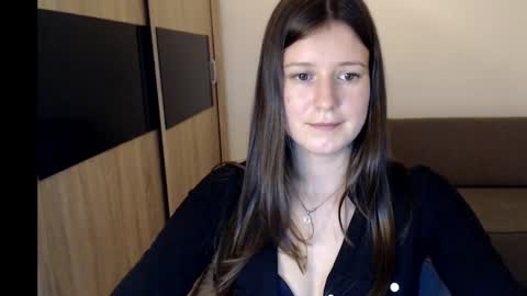 CarmenFunny online show from November 27, 2024, 3:54 pm