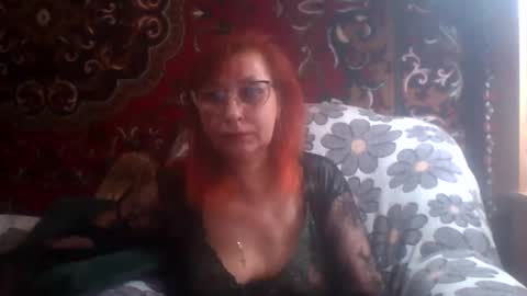 CarrieXNutty online show from December 27, 2024, 4:58 am