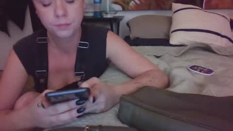 CassCassidy89 online show from December 17, 2024, 7:05 pm