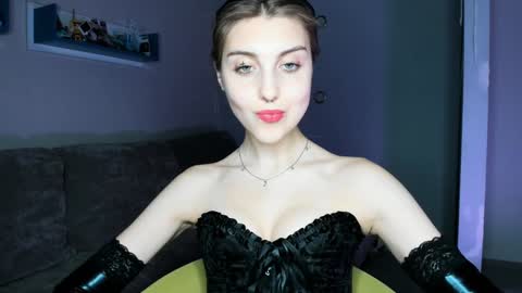 Seductress Cassia  FINDOM AND SADISM  NO NUDE online show from December 2, 2024, 6:57 pm