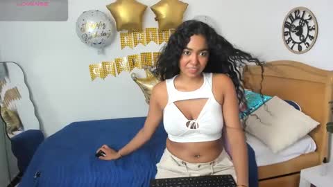 cataleya_canela online show from December 4, 2024, 6:55 pm