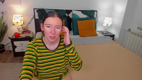 Catrin online show from November 24, 2024, 3:43 am