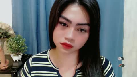 cathy_ho online show from January 3, 2025, 9:02 pm