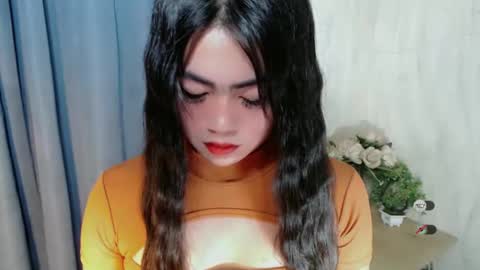 cathy_ho online show from December 18, 2024, 1:10 pm