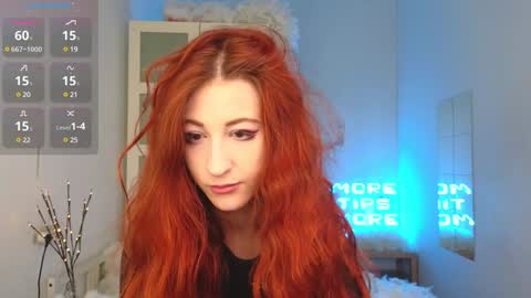 caty_cuddly online show from December 17, 2024, 8:43 pm