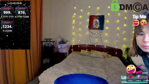 ceri_lady online show from December 11, 2024, 11:24 am