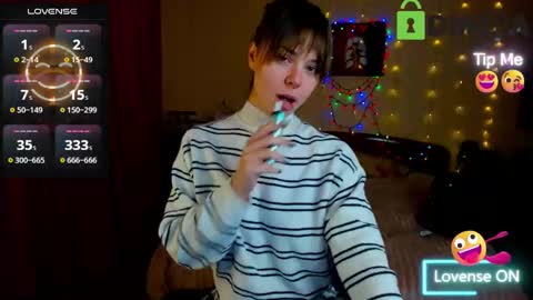 ceri_lady online show from December 7, 2024, 8:54 am