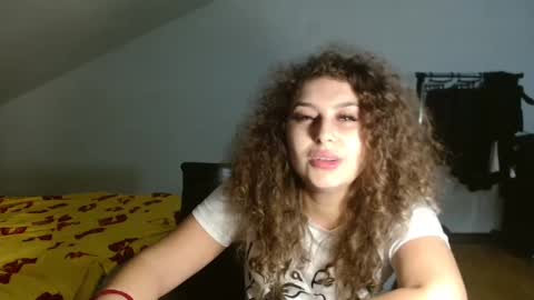 Stephanieblisss online show from December 22, 2024, 8:09 pm