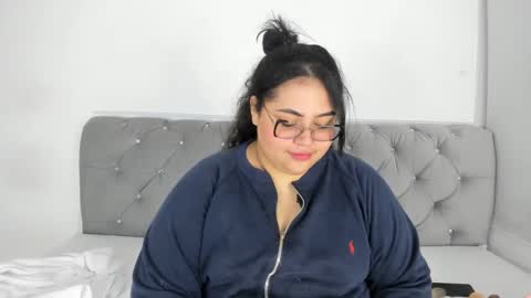 chantalbbw23 online show from December 27, 2024, 2:05 am