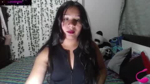 charis_bellota online show from December 25, 2024, 3:16 am