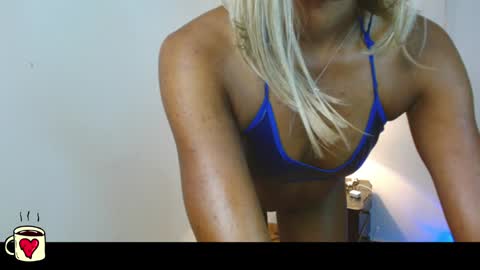 charis_hill online show from November 25, 2024, 10:37 pm