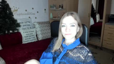 Silvia online show from December 4, 2024, 4:38 am