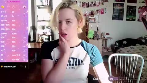 cherrybaby_0 online show from December 17, 2024, 5:43 am