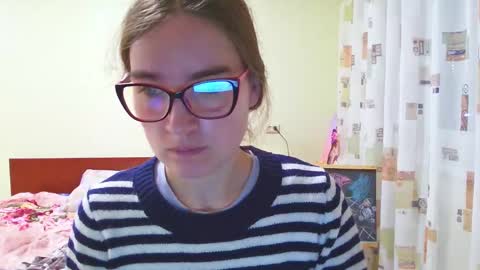 cherrytastepussy_anna online show from December 28, 2024, 7:11 pm