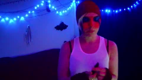 Chloekissxo online show from December 17, 2024, 3:33 am