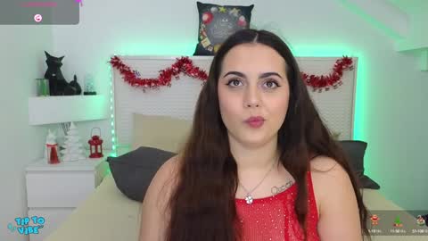 chloey_rogers_ online show from December 31, 2024, 8:06 am