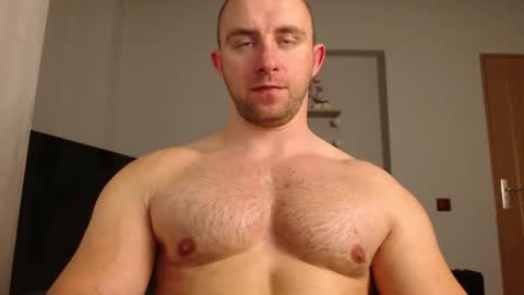 chrisbigbiceps online show from January 4, 2025, 4:51 pm