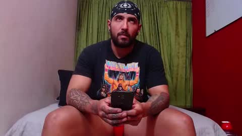 chriss_james online show from November 30, 2024, 2:16 am