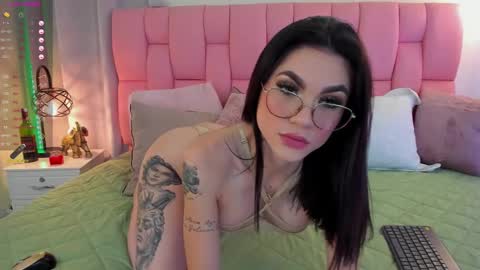 cinthia_jones24 online show from January 11, 2025, 6:05 am