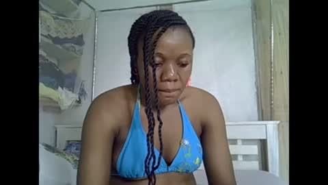 clarah_pendo777 online show from December 2, 2024, 4:25 am