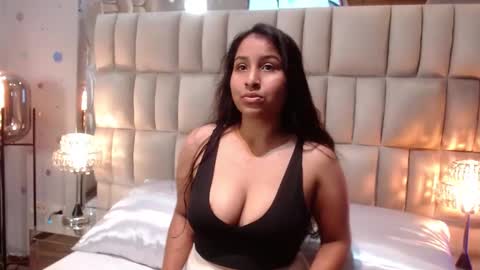 clark_luna online show from January 6, 2025, 7:33 pm