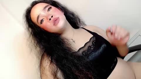 Hot Ayisha online show from December 12, 2024, 7:23 pm