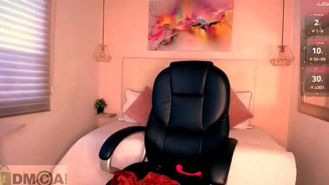 cristal__adams online show from January 3, 2025, 12:45 pm