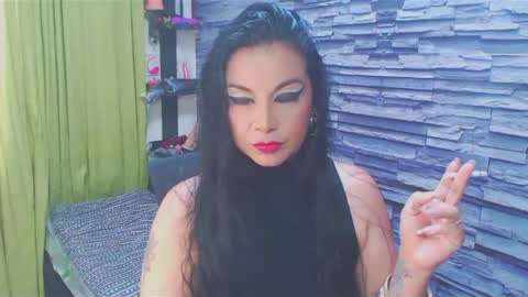 cruela_deviil online show from November 23, 2024, 8:51 pm