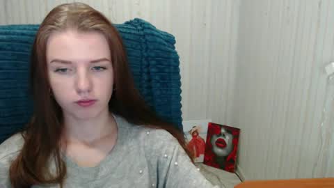 cute_girl_x online show from December 28, 2024, 7:44 pm