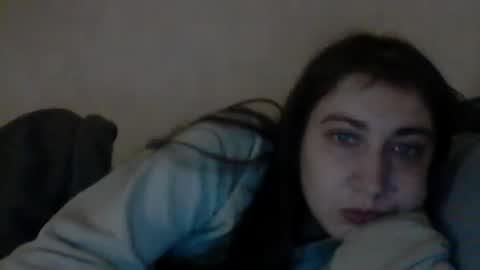 cutekattie online show from December 25, 2024, 4:22 am