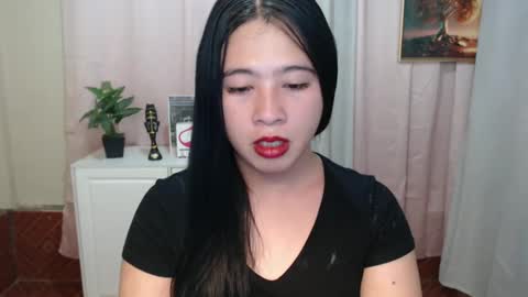 cutie_asianwoman online show from November 11, 2024, 4:01 pm