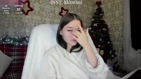 cutiekitty_cb online show from December 18, 2024, 1:01 am