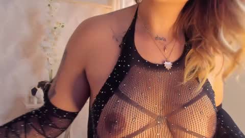 cyntia_adams online show from December 18, 2024, 6:23 pm